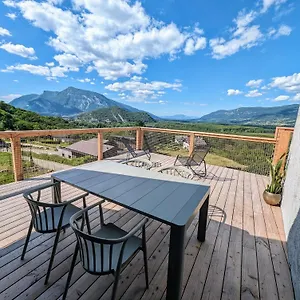 t3-neuf-au-calme-avec-vue-sur-les-montagnes.hotels-rhonealpes.com/